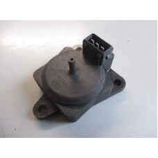 BENTLEY TURBO R - AIR PRESSURE TRANSDUCER - UE73180